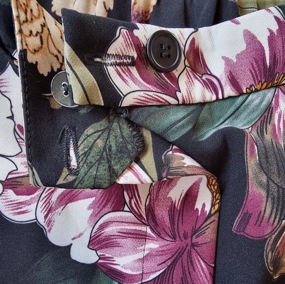 Chapter One Super Comfy Pull-On Floral Pants - Picture 5 of 11